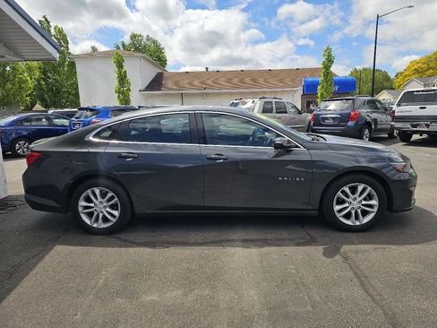 Used 2016 Chevrolet Malibu LT FWD image 13