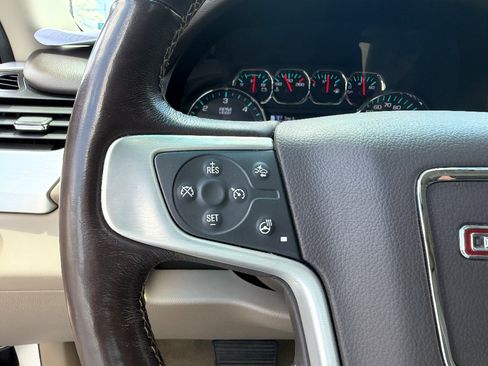Used 2018 GMC Yukon SLT w/ Open Road Package RWD image 27