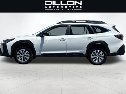 Used 2025 Subaru Outback Premium AWD/4WD image 7