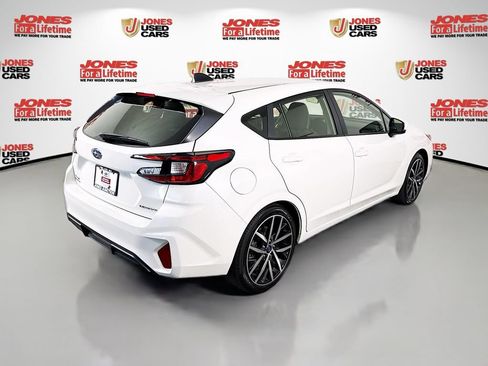 Used 2024 Subaru Impreza 2.0i Sport AWD/4WD image 17