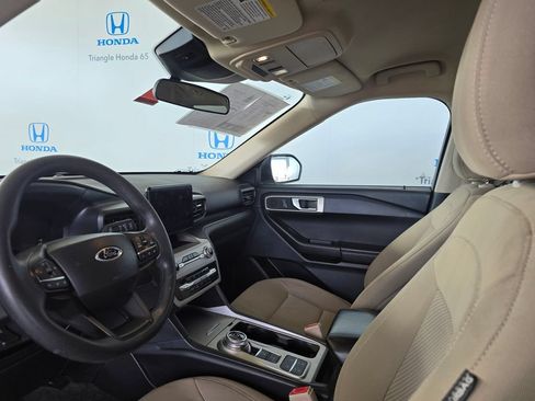 Used 2023 Ford Explorer 2WD image 10