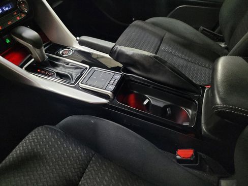 Used 2019 Mitsubishi Eclipse Cross LE AWD/4WD image 26
