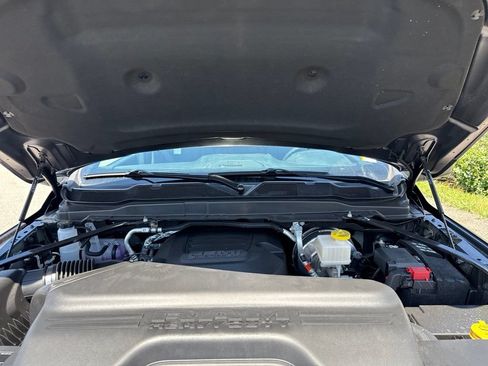 New 2026 RAM 2500 Tradesman AWD/4WD image 28
