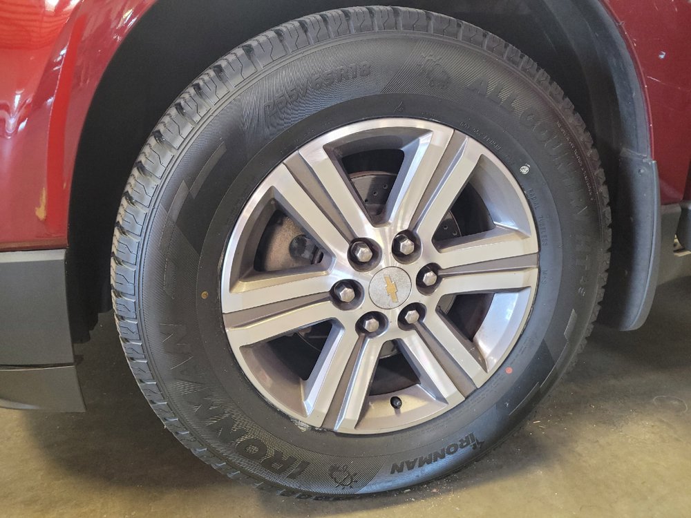 Used 2016 Chevrolet Traverse LT FWD image 31