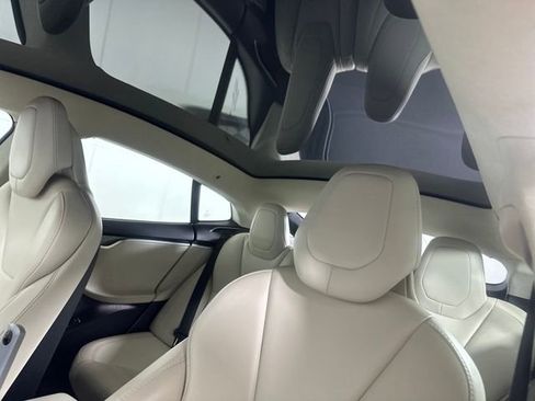 Used 2017 Tesla Model S 100D image 12