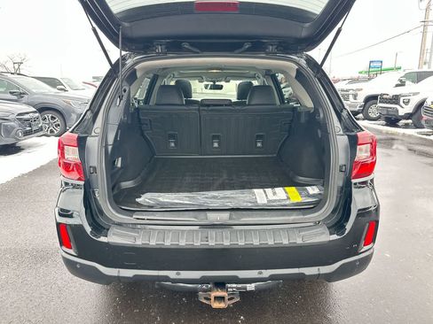 Used 2017 Subaru Outback 2.5i Limited image 38