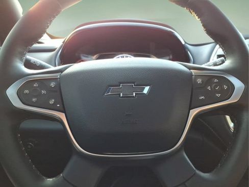 Used 2023 Chevrolet Traverse Premier w/ Redline Edition AWD/4WD image 27