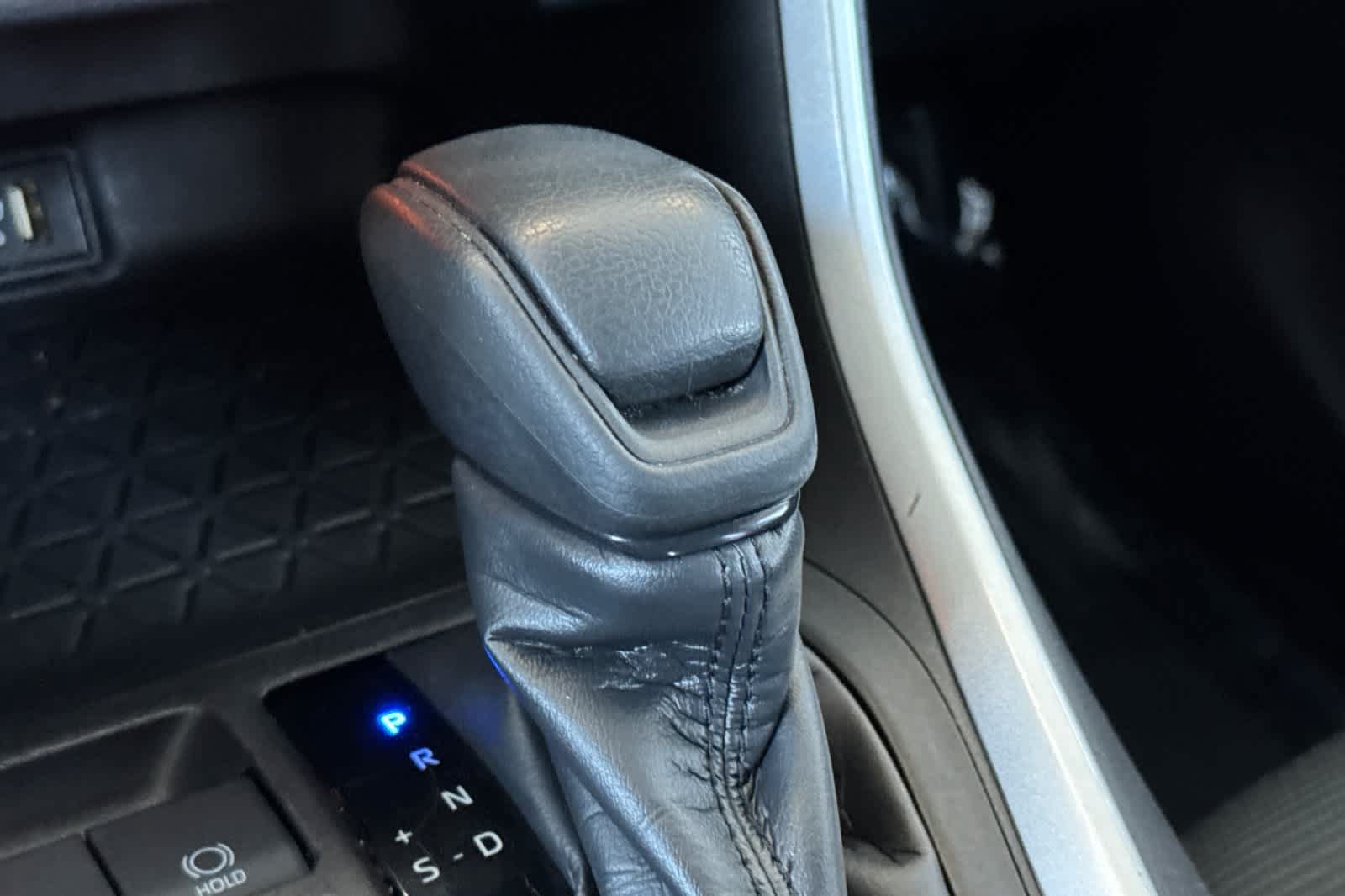 Certified 2024 Toyota RAV4 LE AWD/4WD image 22