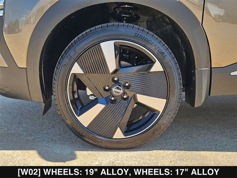 New 2026 Nissan Kicks SR image 27