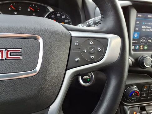 Used 2022 GMC Terrain SLT AWD/4WD image 36