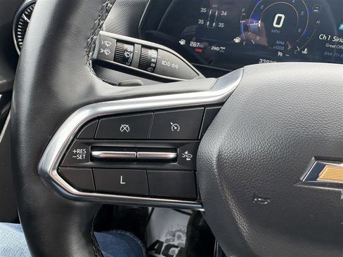 Used 2025 Chevrolet Equinox LT w/ Convenience Package II AWD/4WD image 24