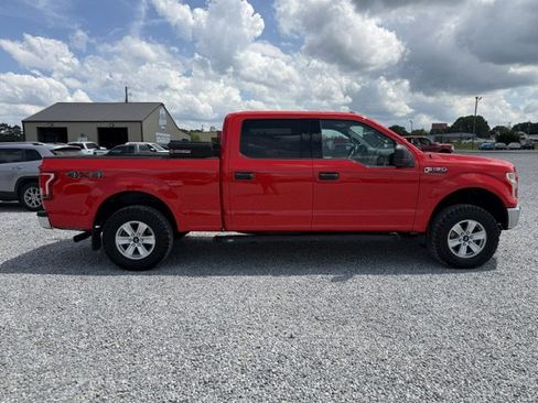 Used 2016 Ford F150 XLT w/ Trailer Tow Package AWD/4WD image 4