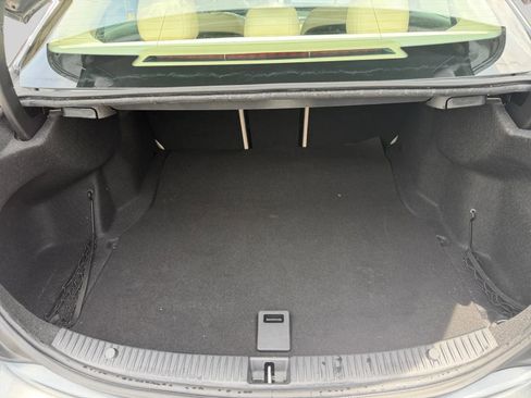 Used 2017 Mercedes-Benz C 300 Sedan image 29