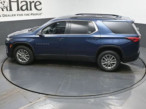 Used 2023 Chevrolet Traverse LT image 43