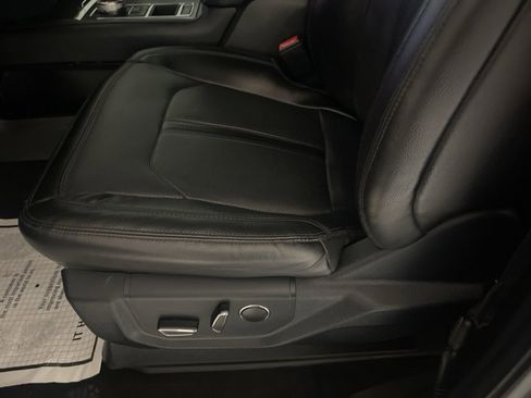 Used 2021 Ford Expedition Max Limited image 25