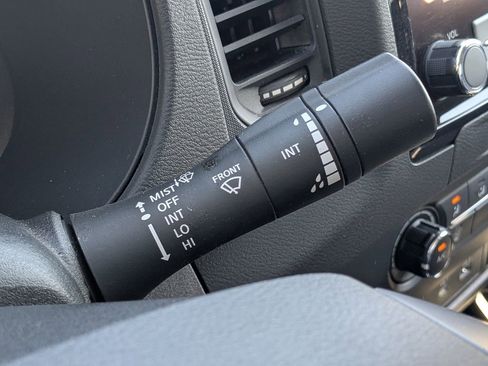 Used 2022 Nissan Frontier S image 20