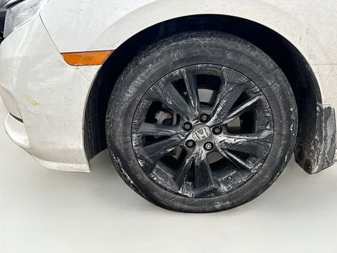 Certified 2023 Honda Odyssey Sport image 32