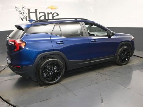 Used 2022 GMC Terrain SLE w/ Driver Convenience Package image 30