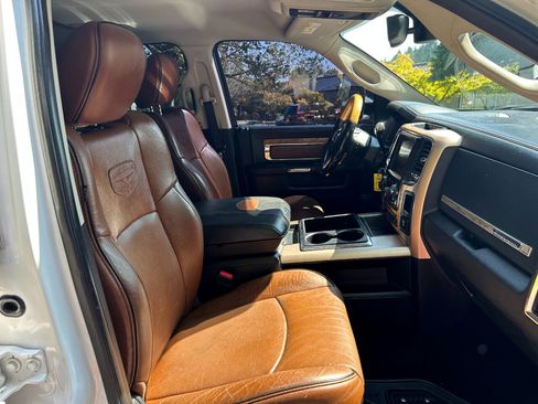 Used 2013 RAM 2500 Longhorn image 15