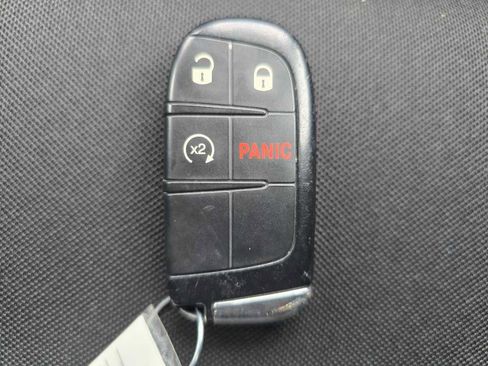 Used 2023 Jeep Renegade Trailhawk image 21