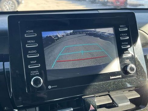 Used 2022 Toyota Camry SE image 28