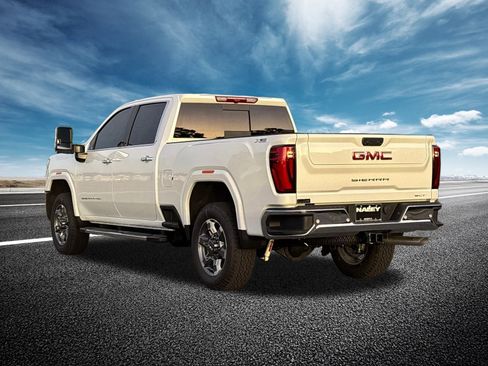 New 2026 GMC Sierra 2500 SLT w/ SLT Premium Package image 32