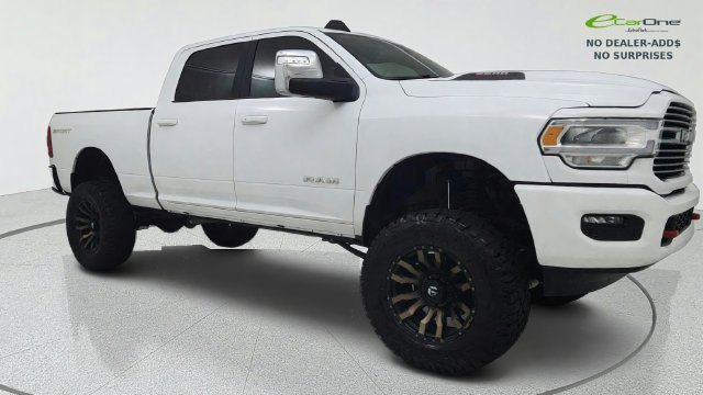 Used 2023 RAM 2500 Laramie AWD/4WD image 1
