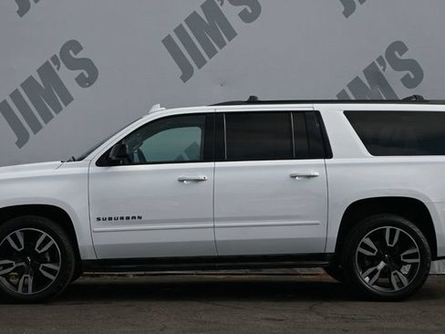 Used 2018 Chevrolet Suburban Premier AWD/4WD image 8