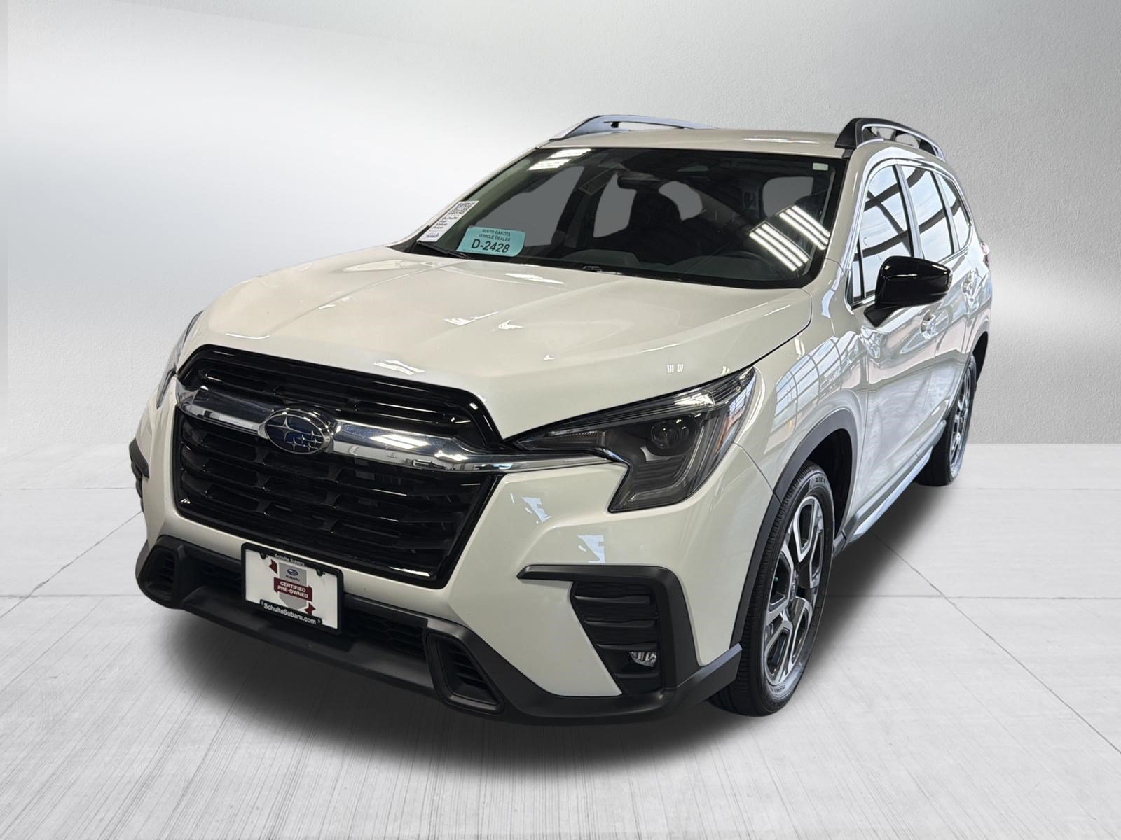 Used 2024 Subaru Ascent Limited AWD/4WD image 3