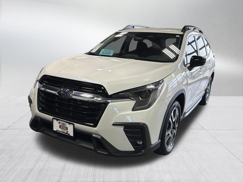 Used 2024 Subaru Ascent Limited AWD/4WD image 3