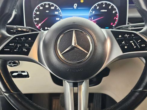 Certified 2023 Mercedes-Benz GLC 300 w/ Pinnacle Trim Package image 21