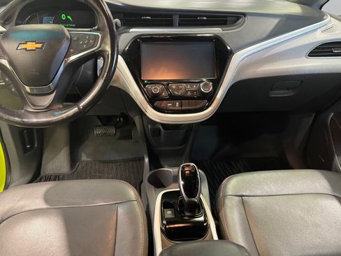 Used 2019 Chevrolet Bolt Premier w/ Infotainment Package image 11