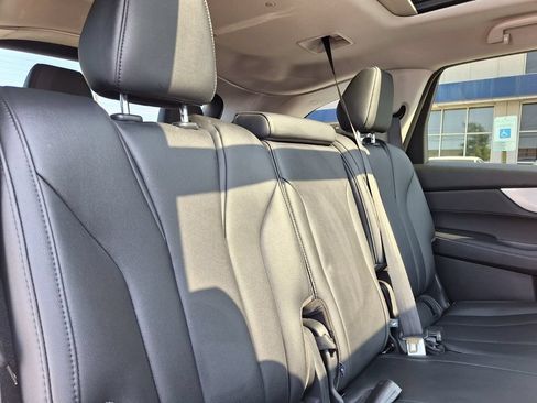Certified 2025 Acura MDX FWD image 30
