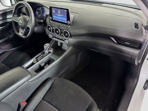 Used 2024 Nissan Sentra SV FWD image 30