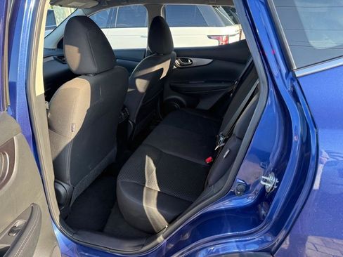 Used 2022 Nissan Rogue Sport S AWD/4WD image 25