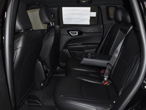 New 2026 Jeep Compass Limited image 25