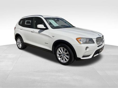 Used 2014 BMW X3 xDrive28i AWD/4WD image 3