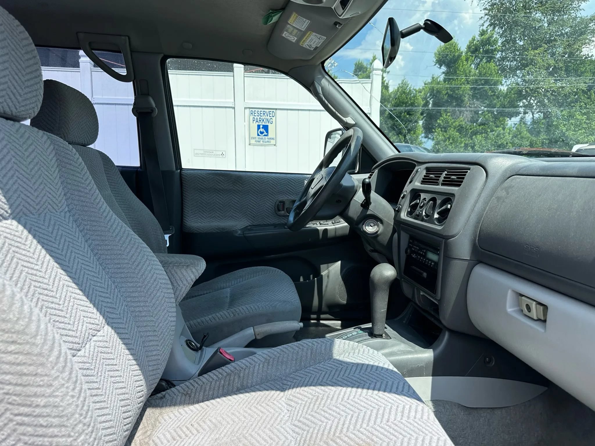 Used 2001 Mitsubishi Montero Sport ES RWD image 9