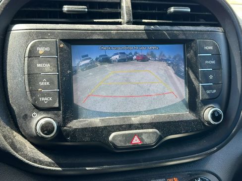 Used 2020 Kia Soul GT-Line FWD image 31