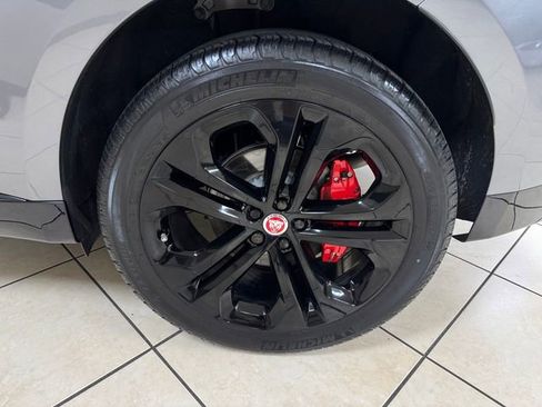 Used 2023 Jaguar F-PACE S AWD/4WD image 26