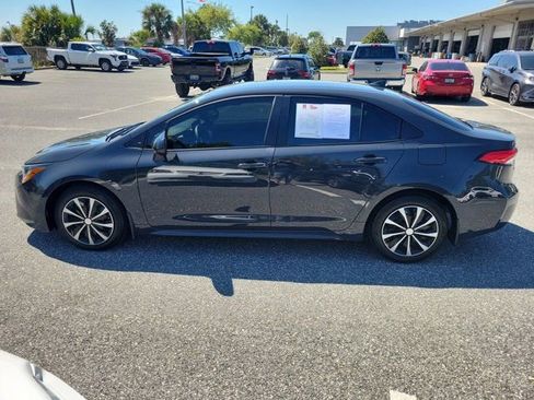 Used 2026 Toyota Corolla LE FWD image 13