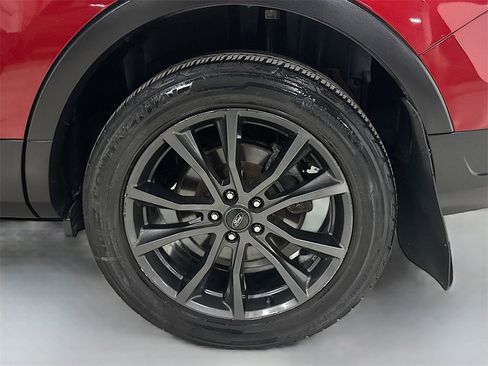 Used 2018 Ford Explorer XLT w/ Equipment Group 202A image 38