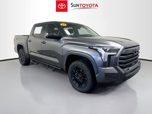 Used 2023 Toyota Tundra SR5 w/ SR5 Convenience Package AWD/4WD image 1