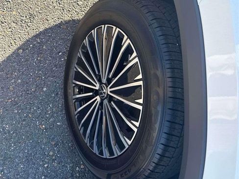 New 2026 Volkswagen Tiguan S FWD image 6