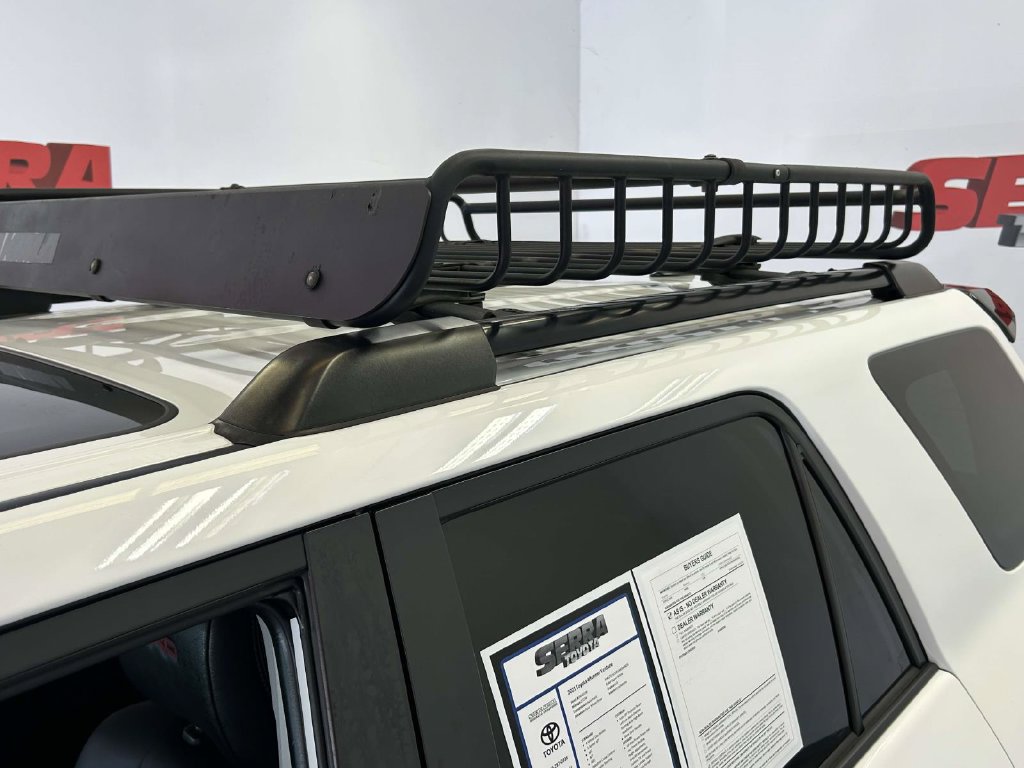 Used 2021 Toyota 4Runner Venture w/ Moonroof Package AWD/4WD image 8