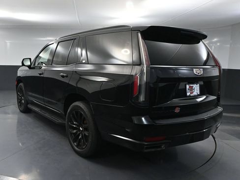 Used 2021 Cadillac Escalade Sport w/ LPO, Illumination Package AWD/4WD image 5