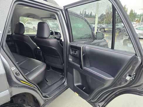 Certified 2018 Toyota 4Runner TRD Off-Road Premium image 14