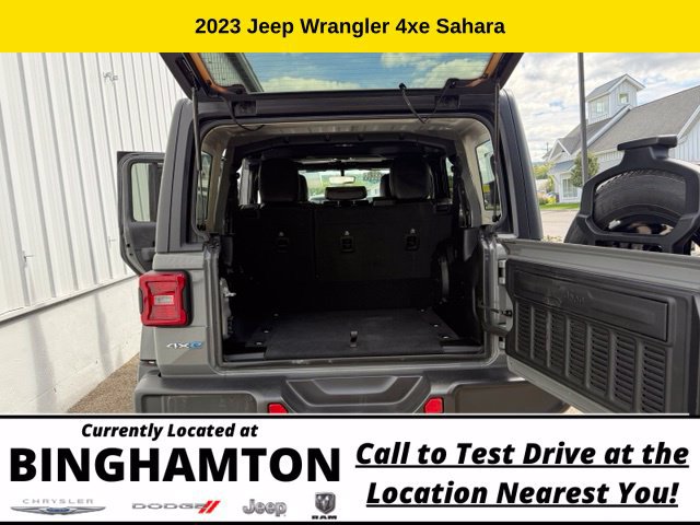 Used 2023 Jeep Wrangler Unlimited Sahara w/ Dual Top Group AWD/4WD image 21