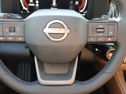 New 2026 Nissan Pathfinder Platinum image 26