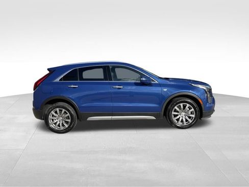 Used 2023 Cadillac XT4 Premium Luxury FWD image 4
